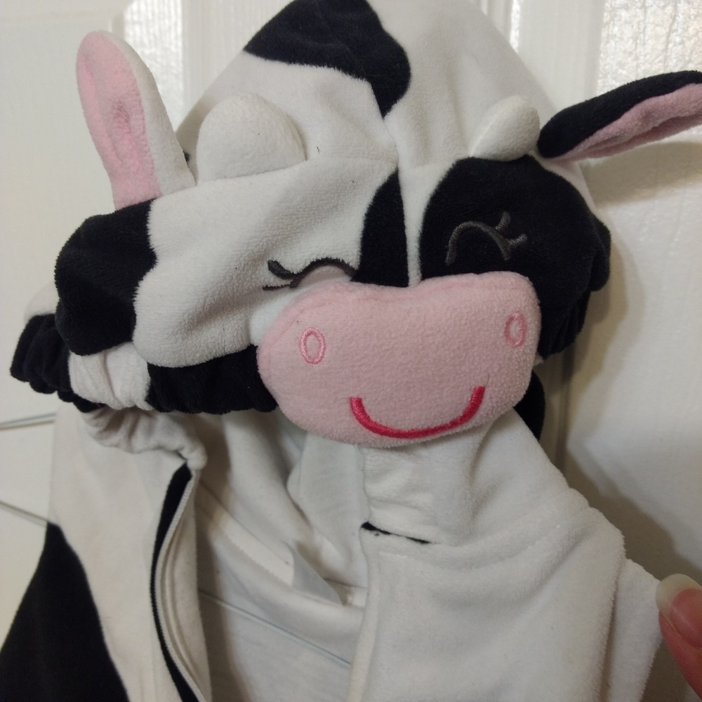 Cow costume size 18 months
